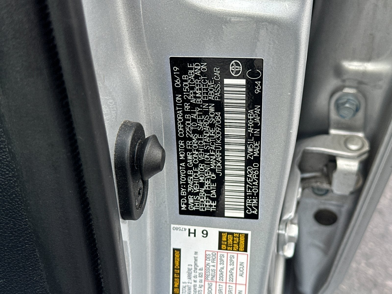 2019 Toyota Prius LE