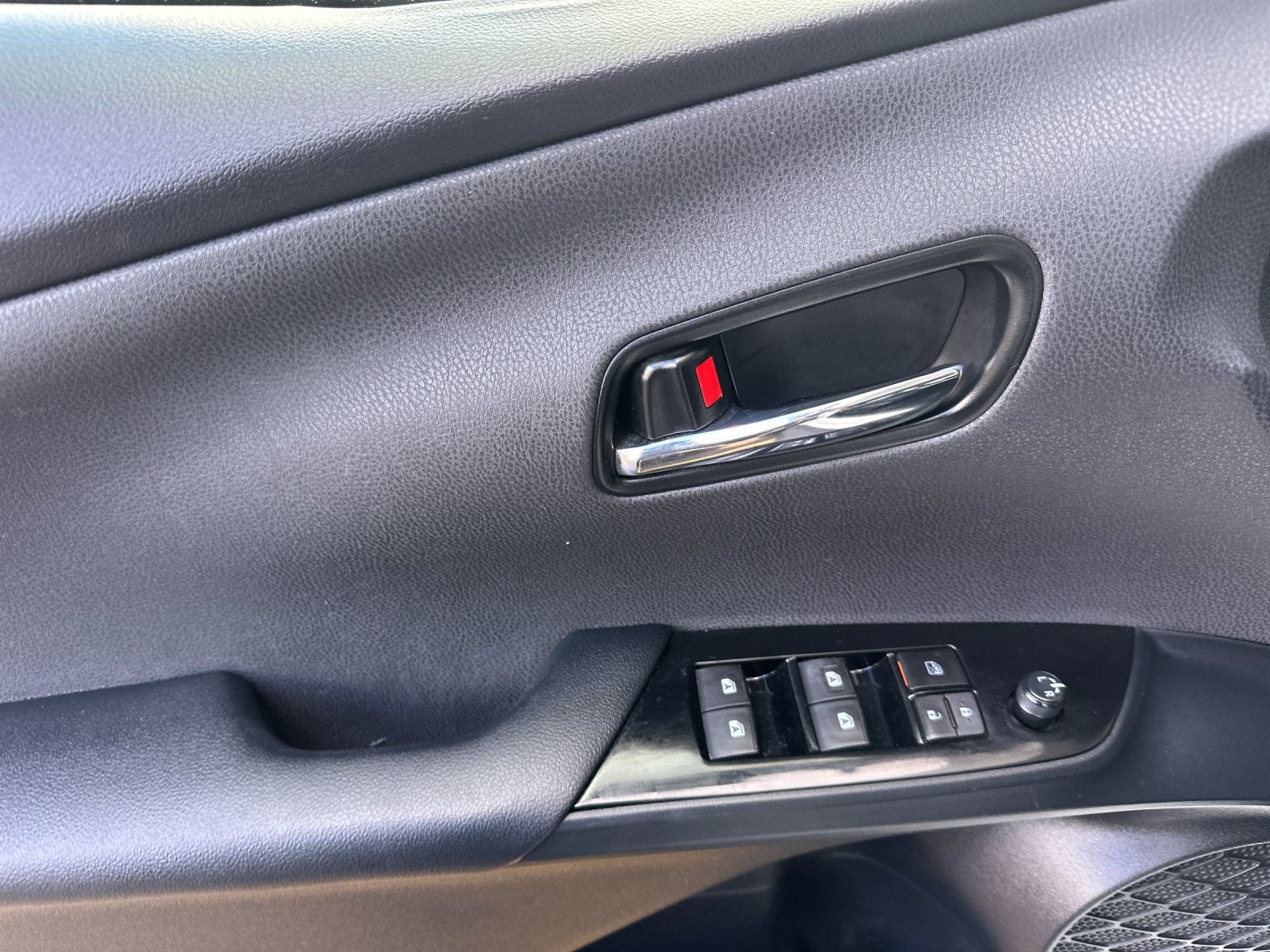 2016 Toyota Prius Three Touring