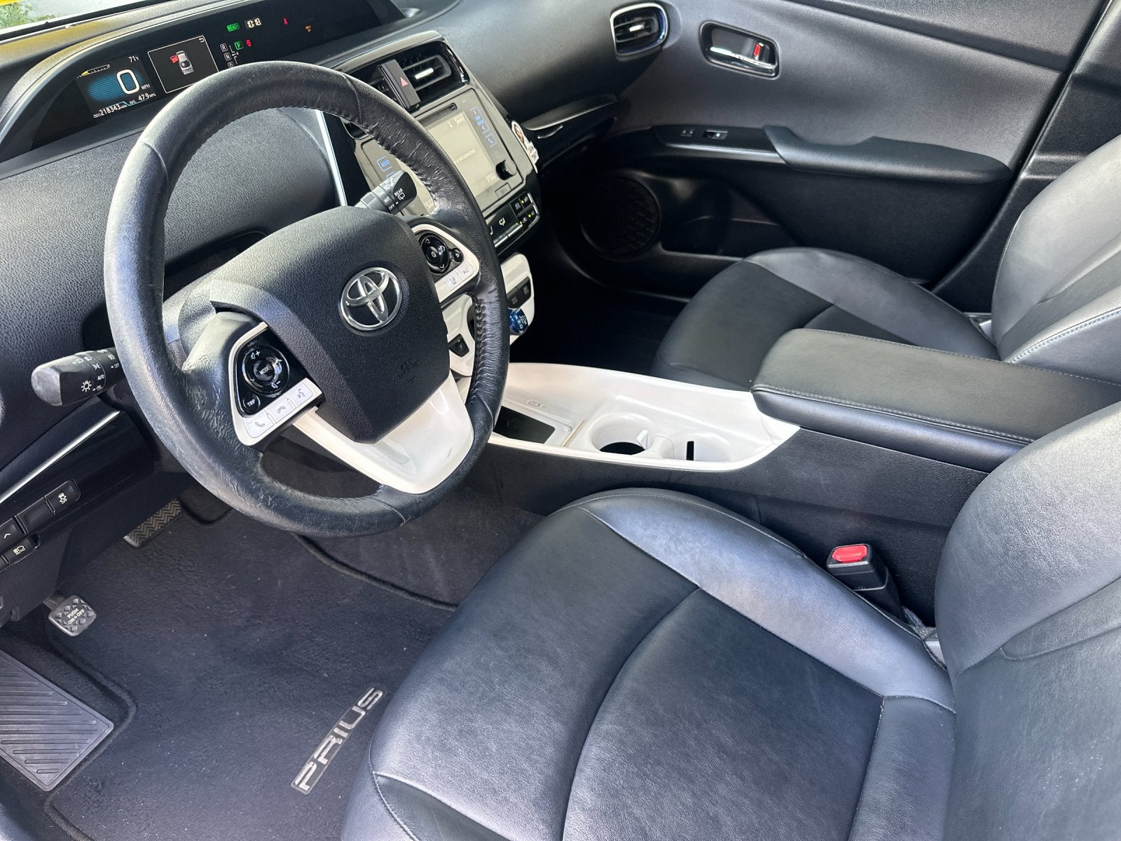 2016 Toyota Prius Three Touring