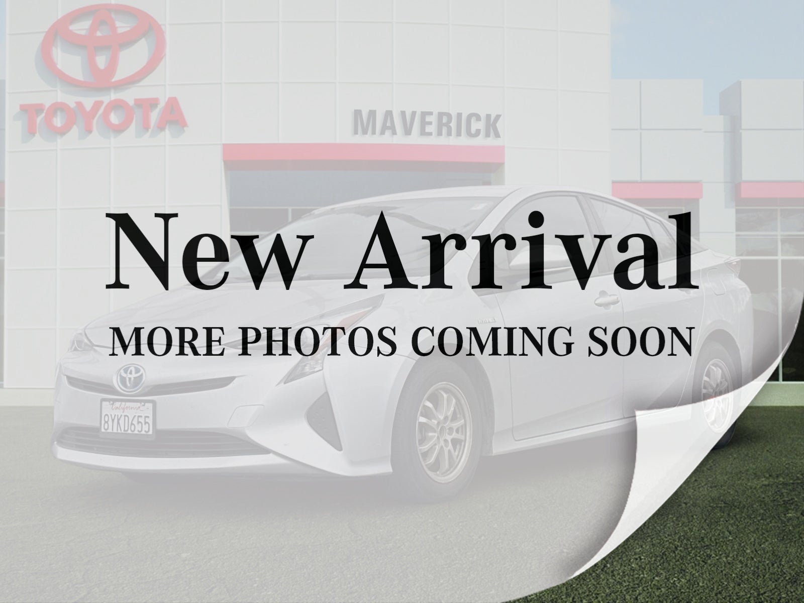 2016 Toyota Prius Two's photo
