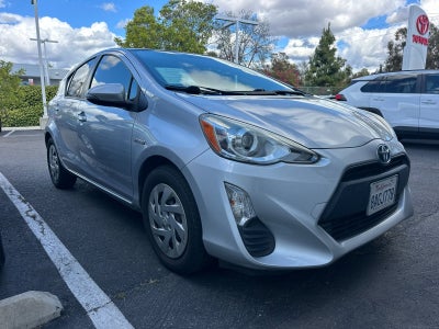 2016 Toyota Prius c One