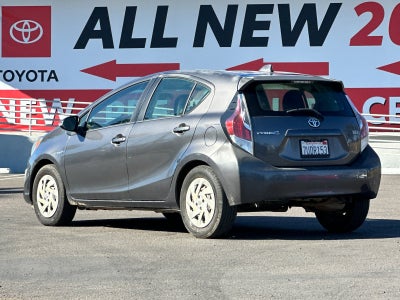 2016 Toyota Prius c Two
