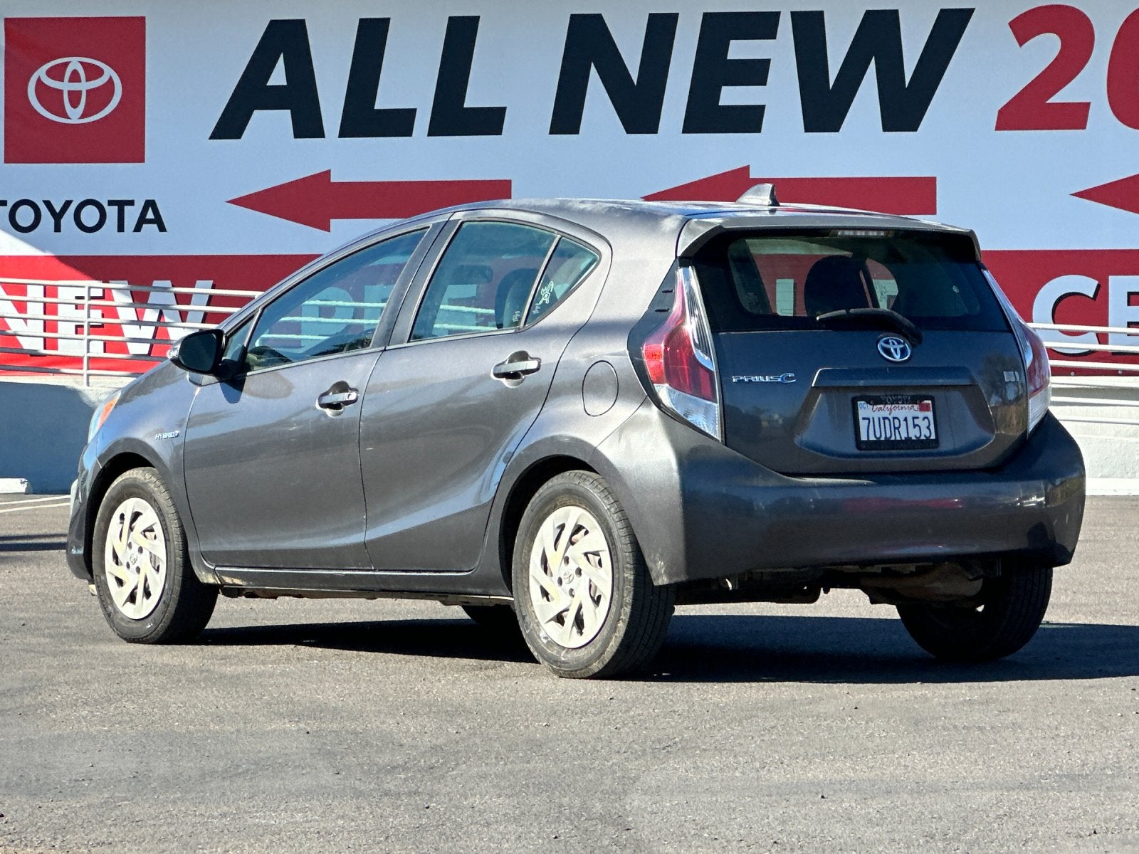 2016 Toyota Prius c Two