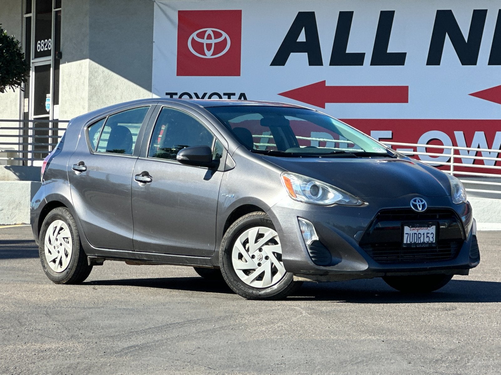 2016 Toyota Prius c Two