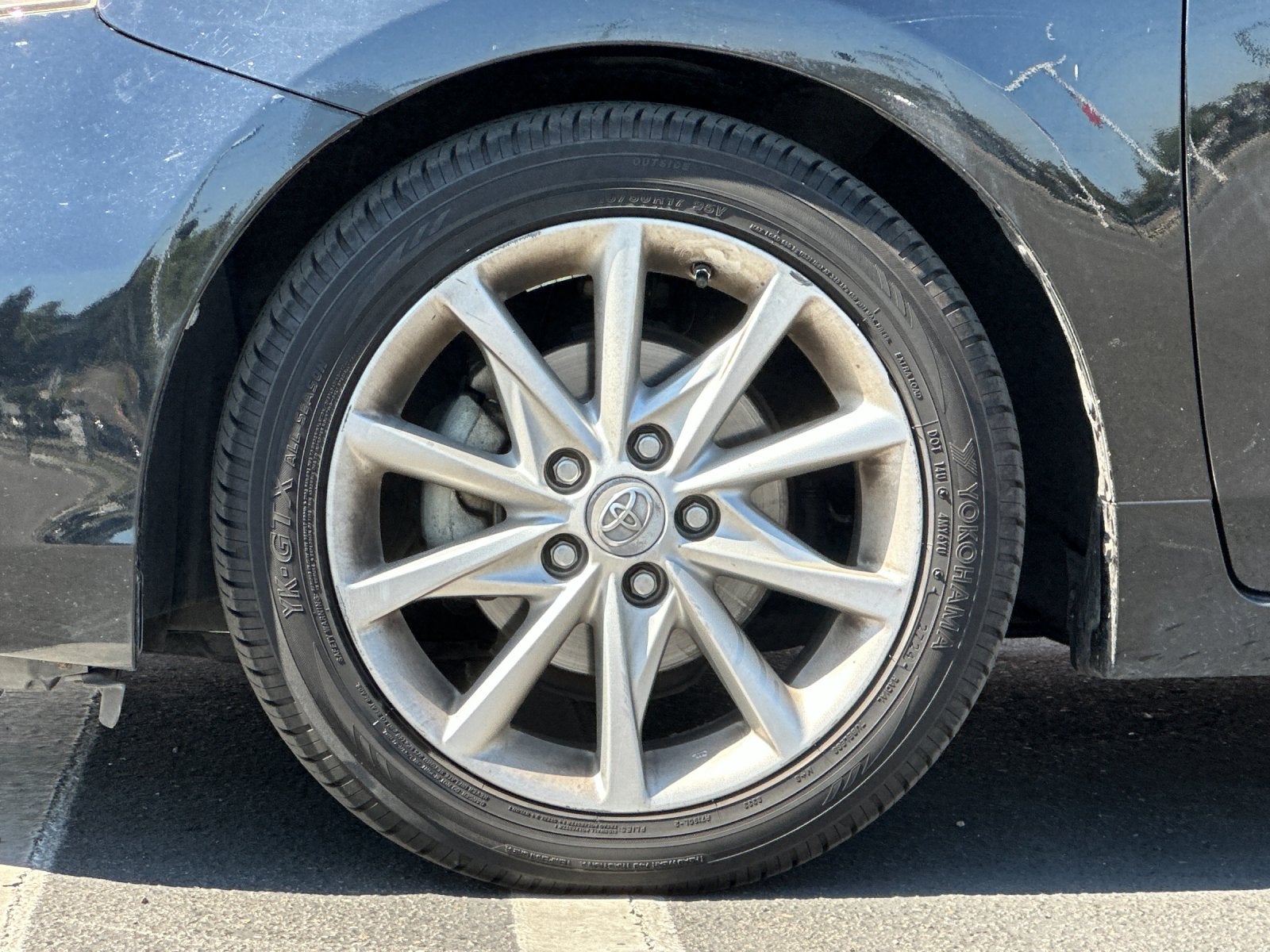 2012 Toyota Prius v Five