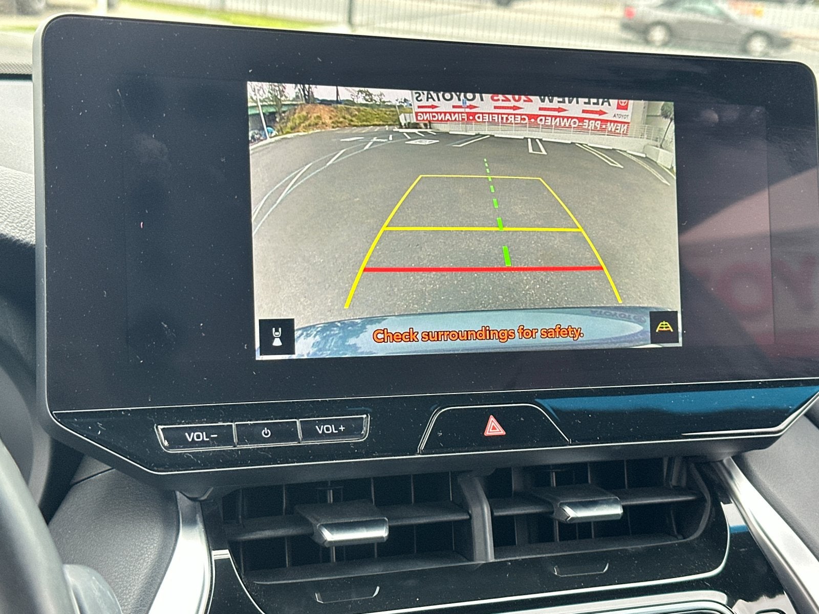 2023 Toyota Venza XLE