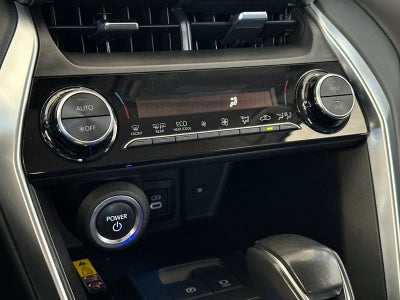 2024 Toyota Venza LE