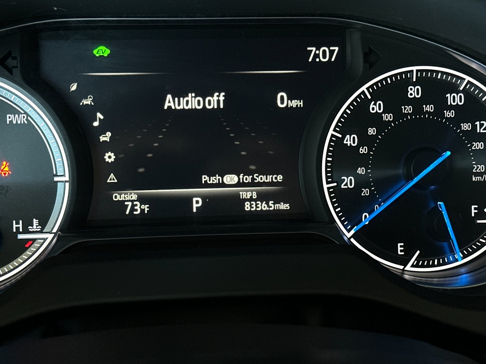 2024 Toyota Venza LE