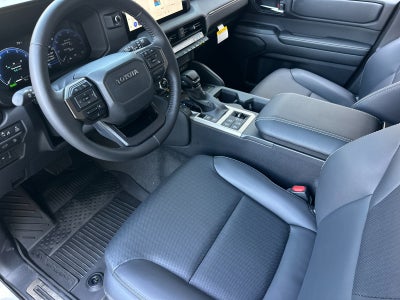 2027 Toyota Land Cruiser Base