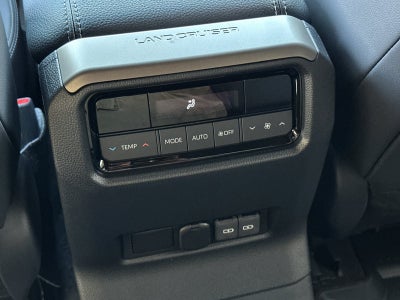 2027 Toyota Land Cruiser Base