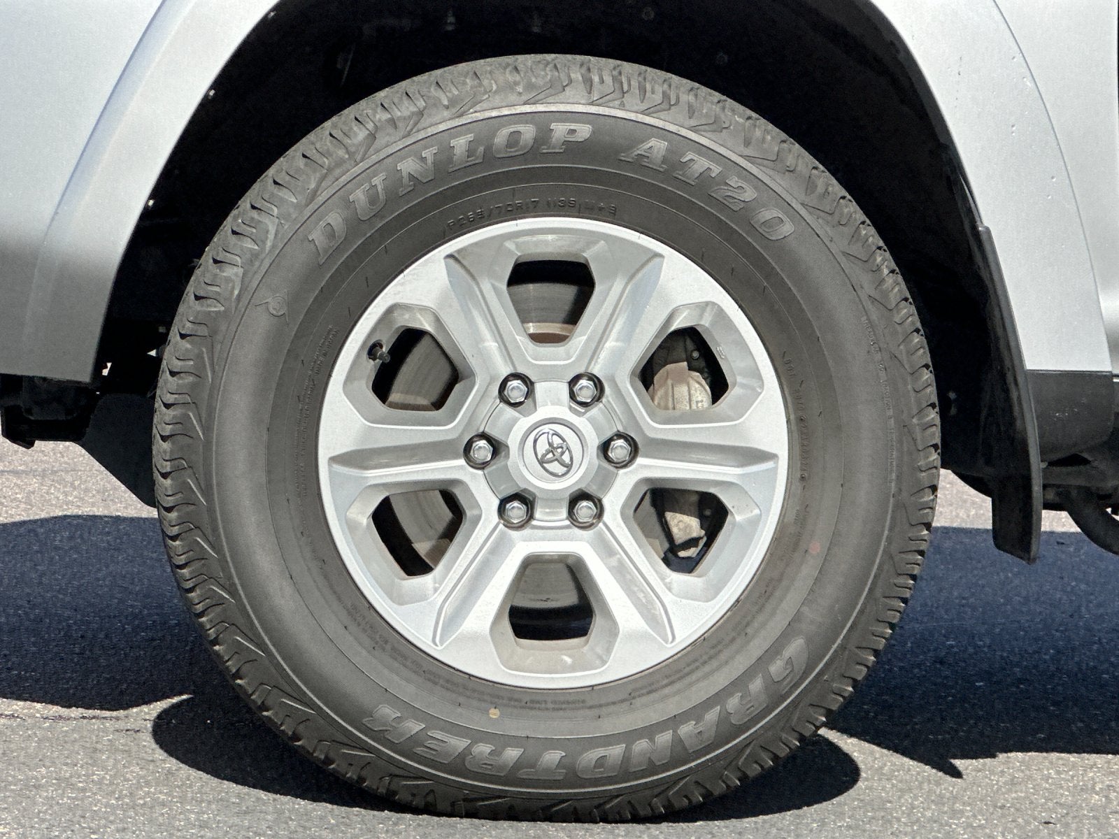 2024 Toyota 4Runner SR5