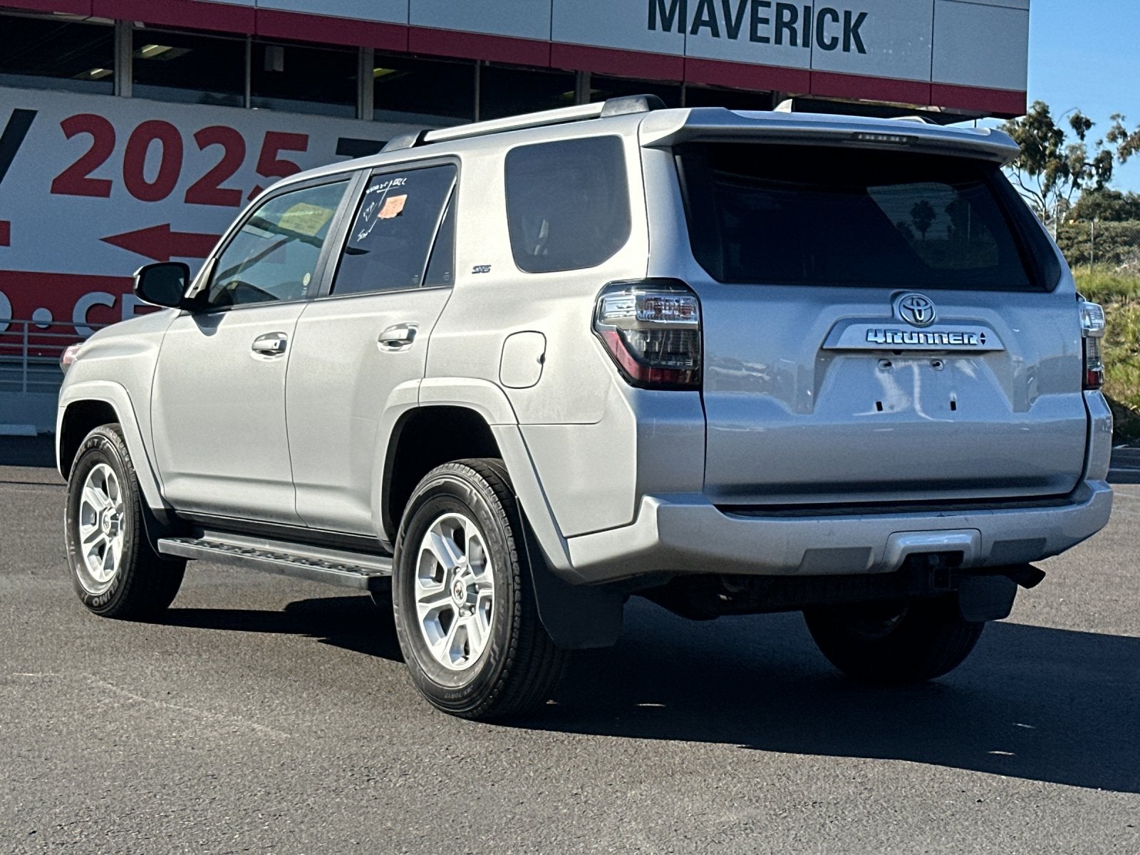 2024 Toyota 4Runner SR5
