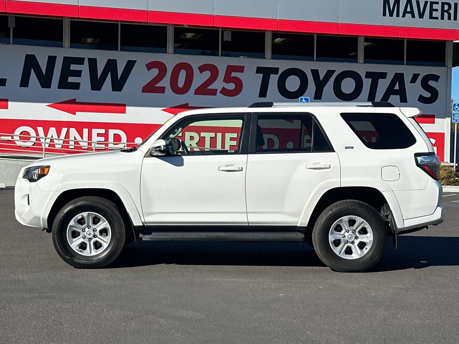 2024 Toyota 4Runner SR5 Premium