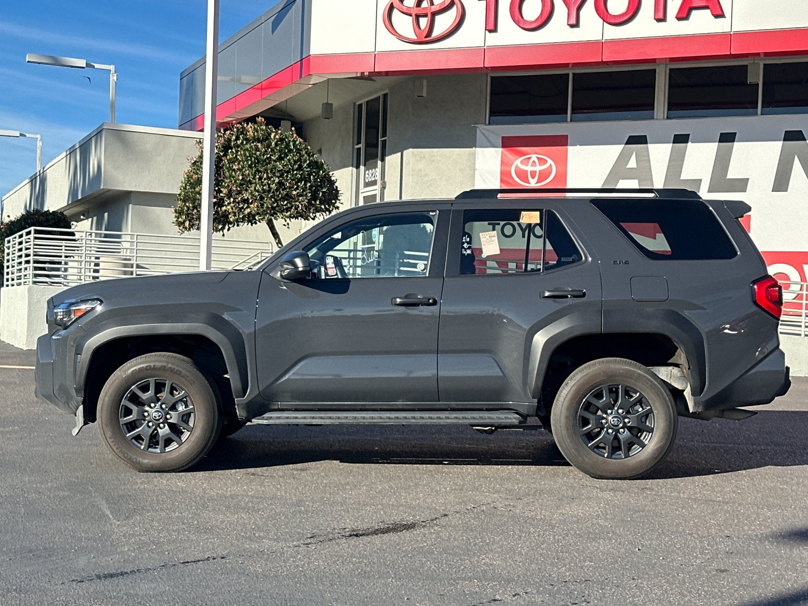 2025 Toyota 4Runner SR5