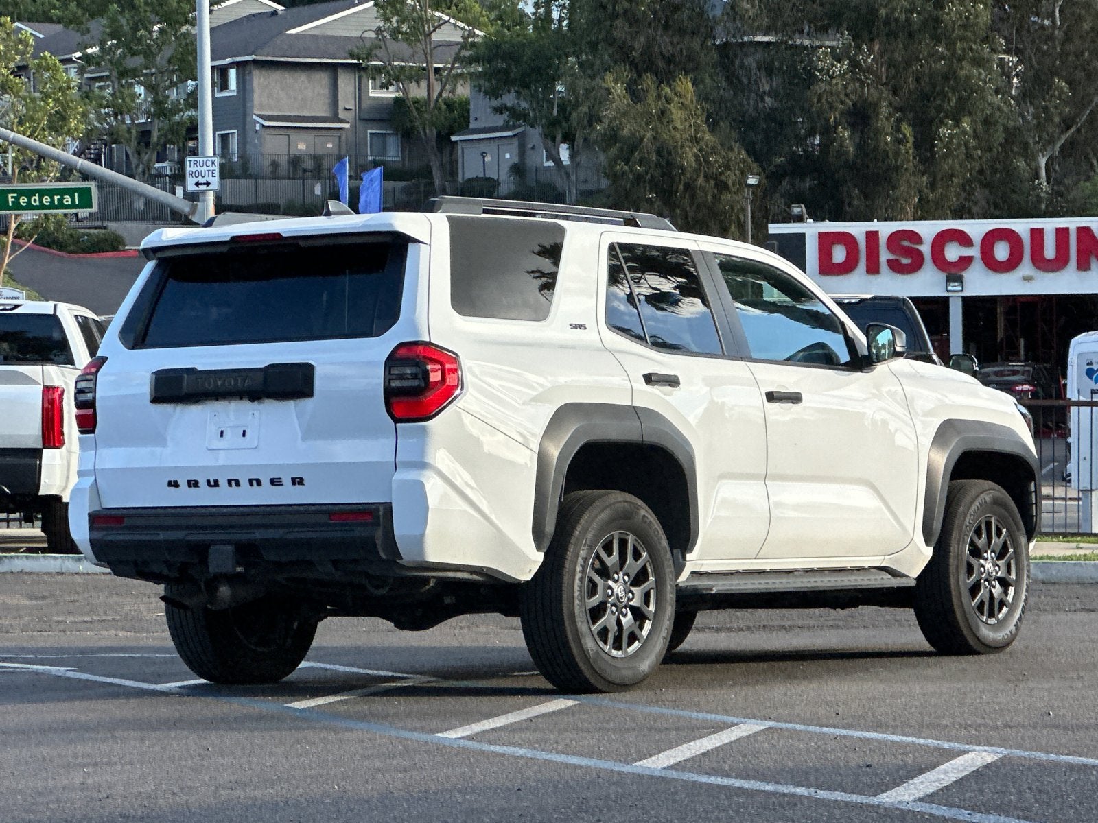 2025 Toyota 4Runner SR5
