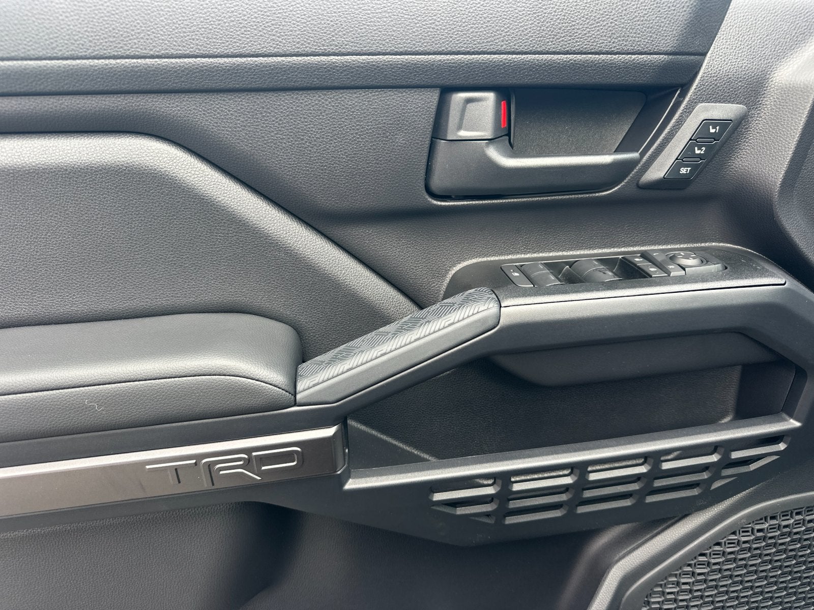 2026 Toyota 4Runner i-FORCE MAX Hybrid TRD Off Road Premium