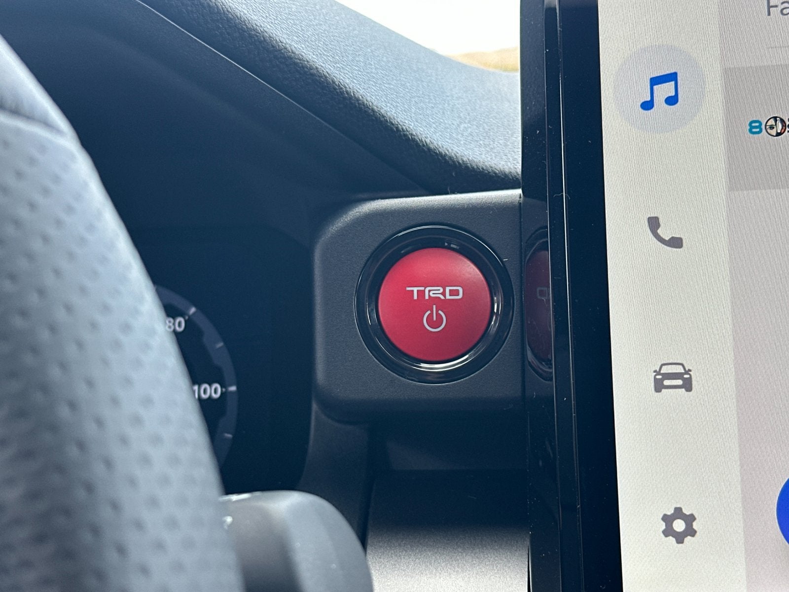 2026 Toyota 4Runner i-FORCE MAX Hybrid TRD Off Road Premium