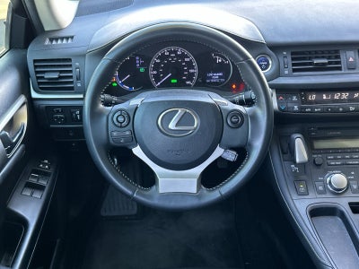 2014 Lexus CT 200h