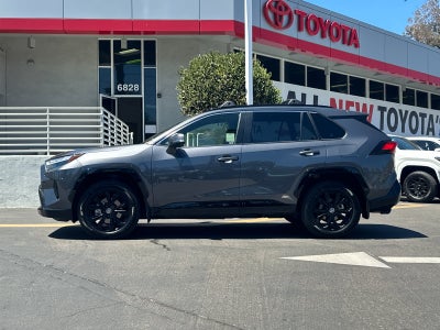 2022 Toyota RAV4 Hybrid SE