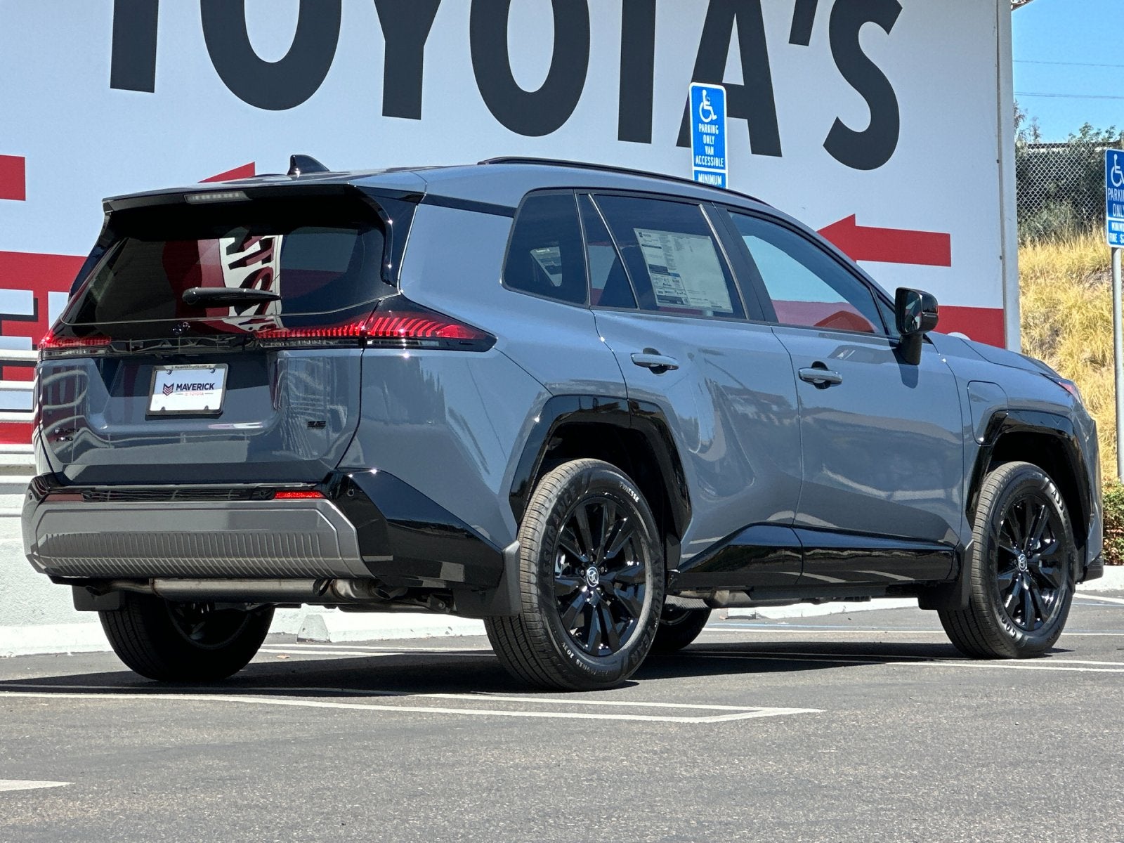 2026 Toyota RAV4 Plug-In Hybrid SE
