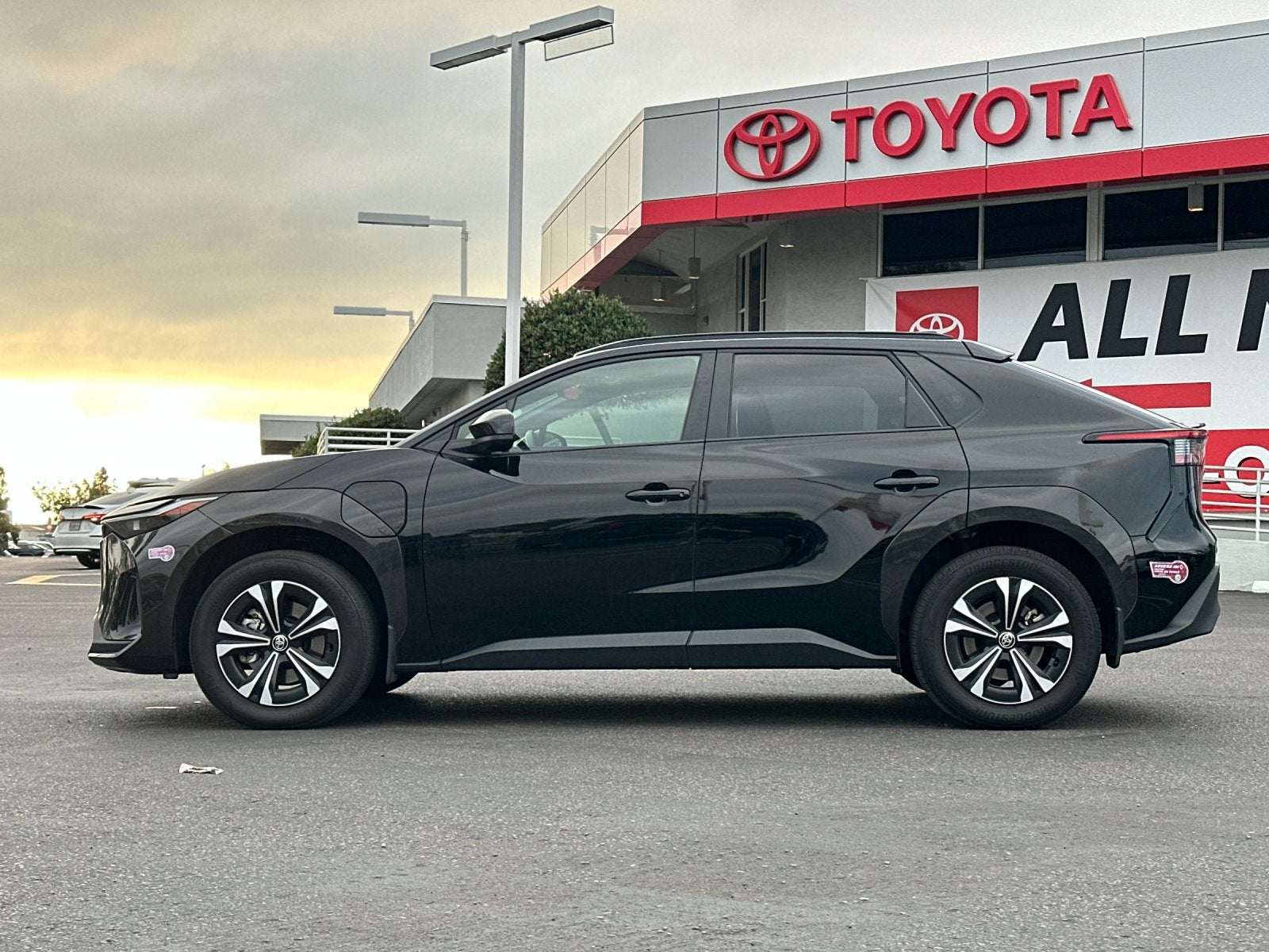 2024 Toyota bZ4X XLE