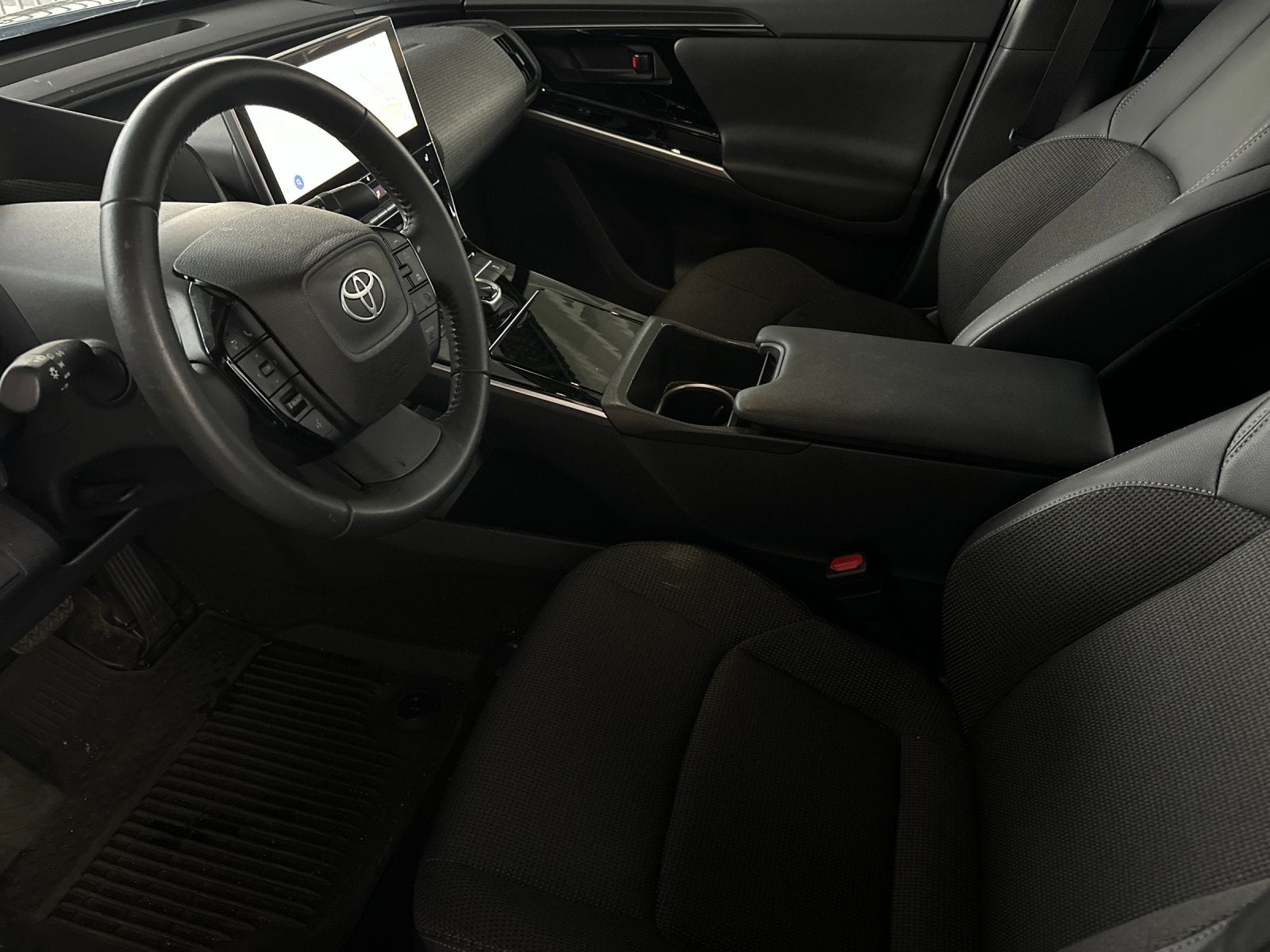 2024 Toyota bZ4X XLE