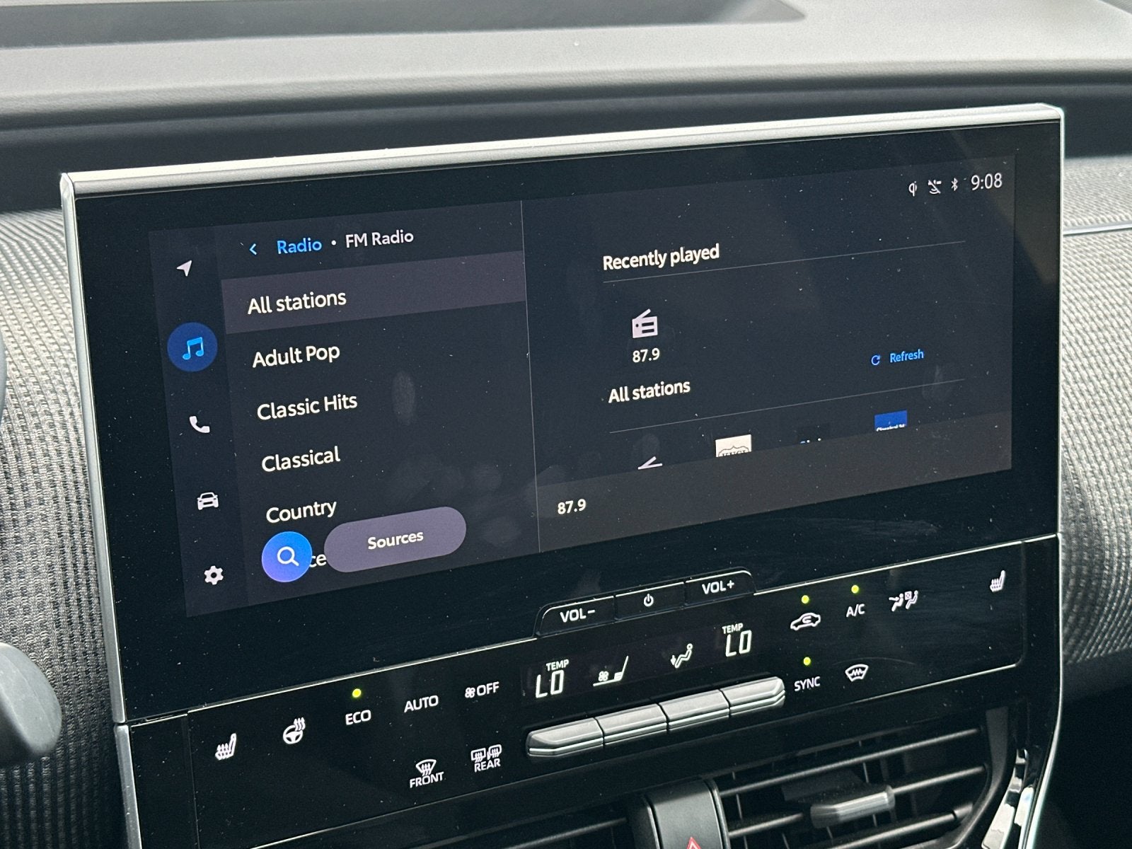 2024 Toyota bZ4X XLE