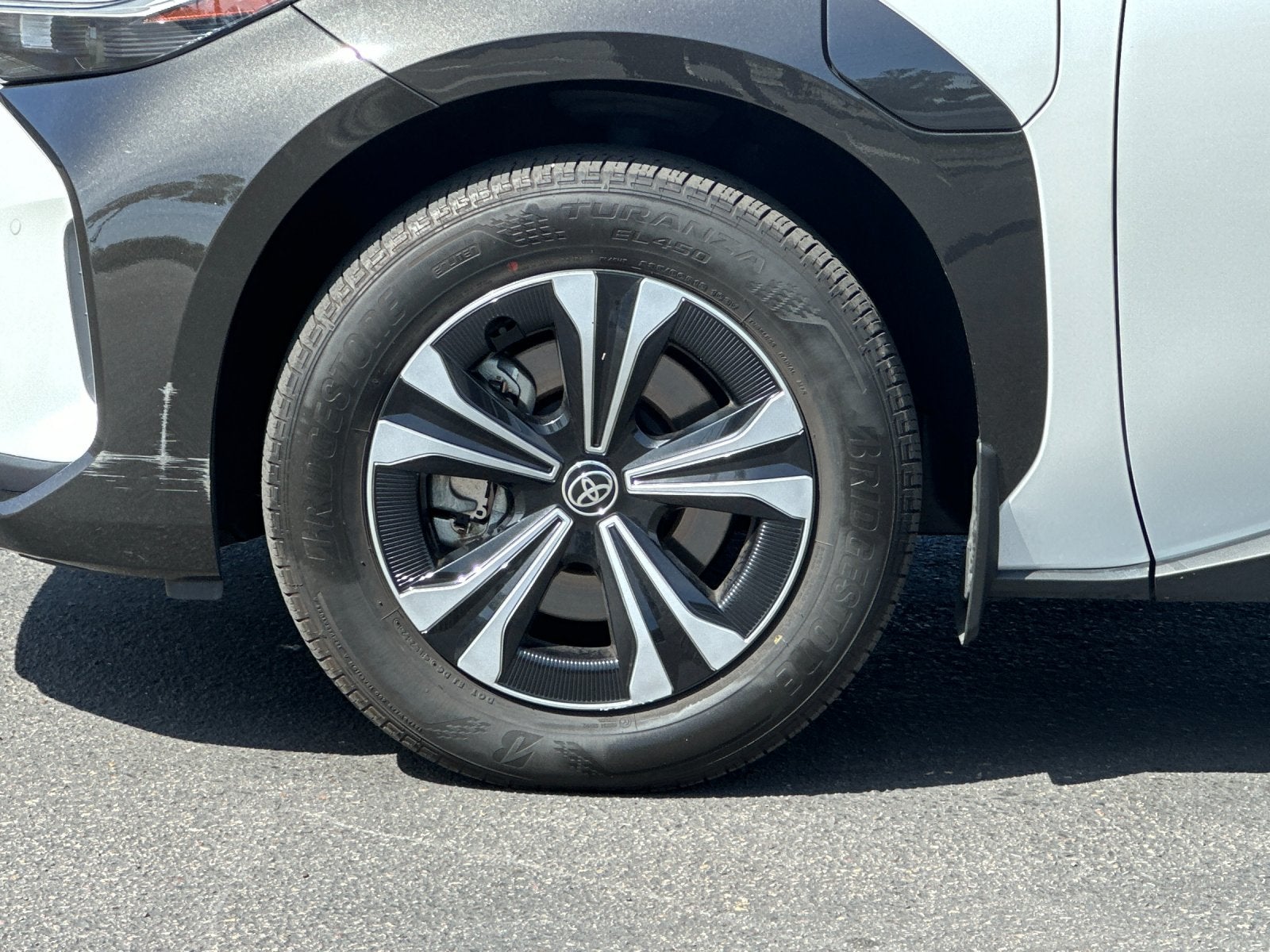 2024 Toyota bZ4X XLE