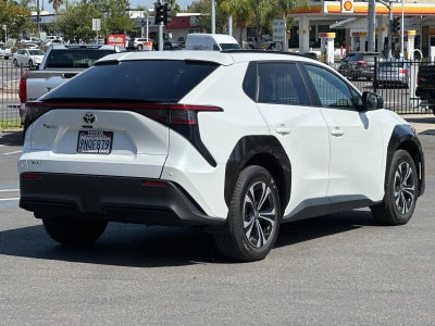 2024 Toyota bZ4X XLE