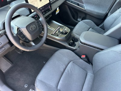 2026 Toyota C-HR XSE