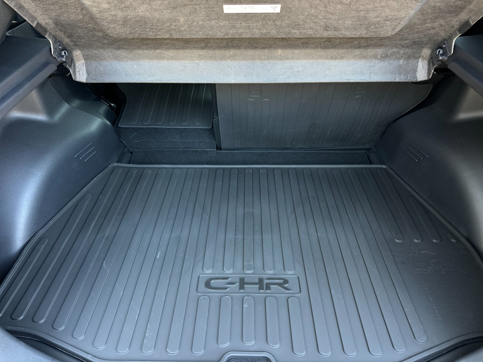 2026 Toyota C-HR XSE