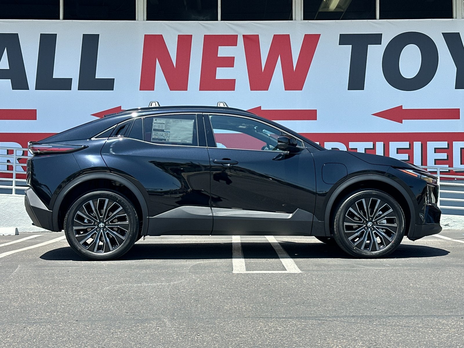 2026 Toyota C-HR XSE