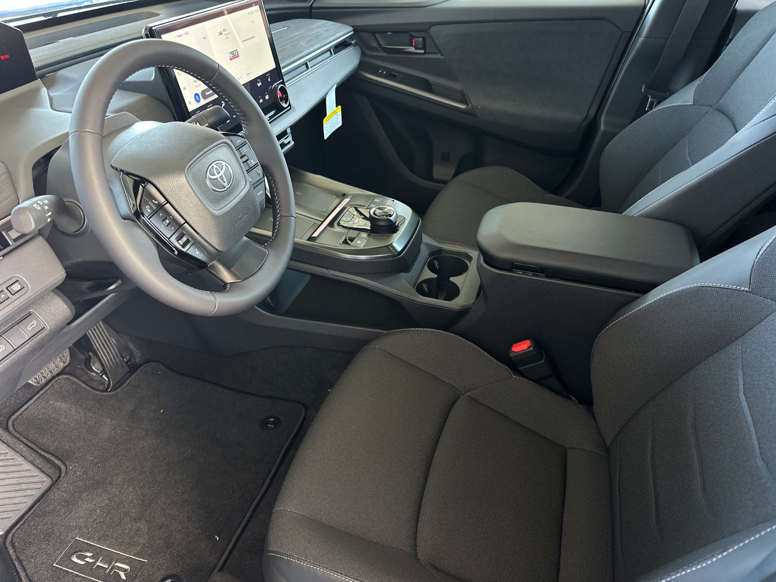 2026 Toyota C-HR SE