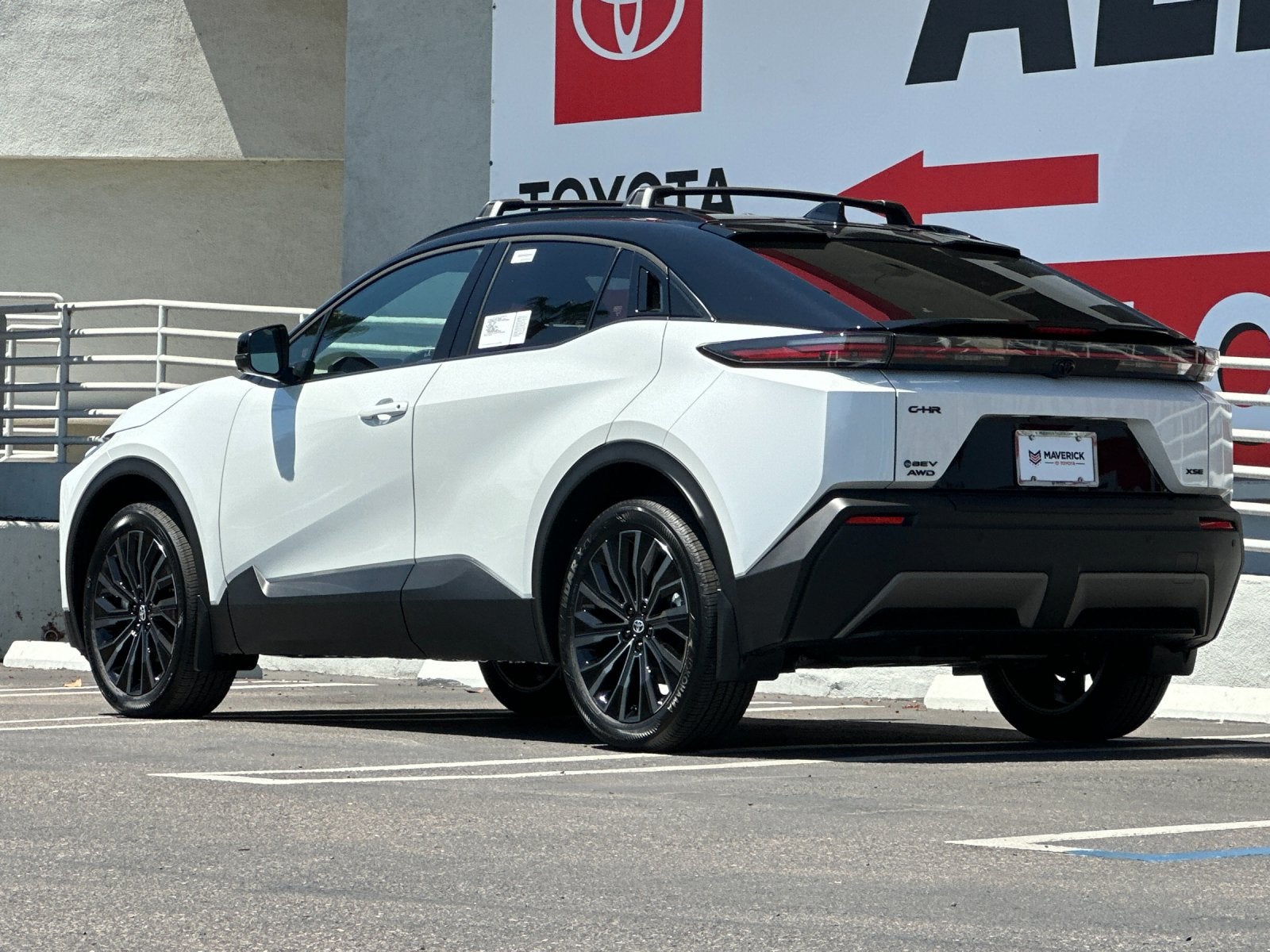 2026 Toyota C-HR XSE