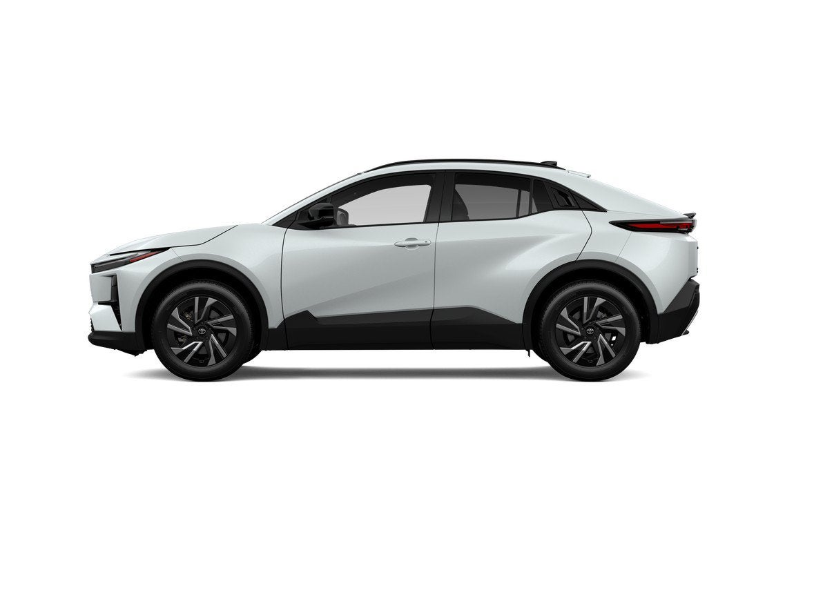 2027 Toyota C-HR SE