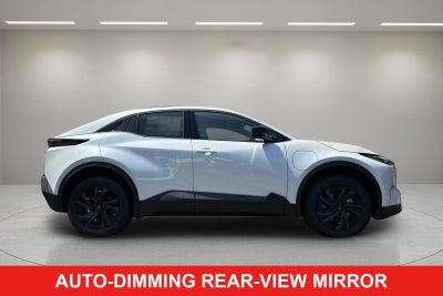 2026 Toyota C-HR SE