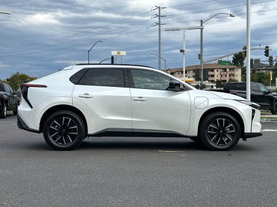 2026 Toyota bZ XLE Plus