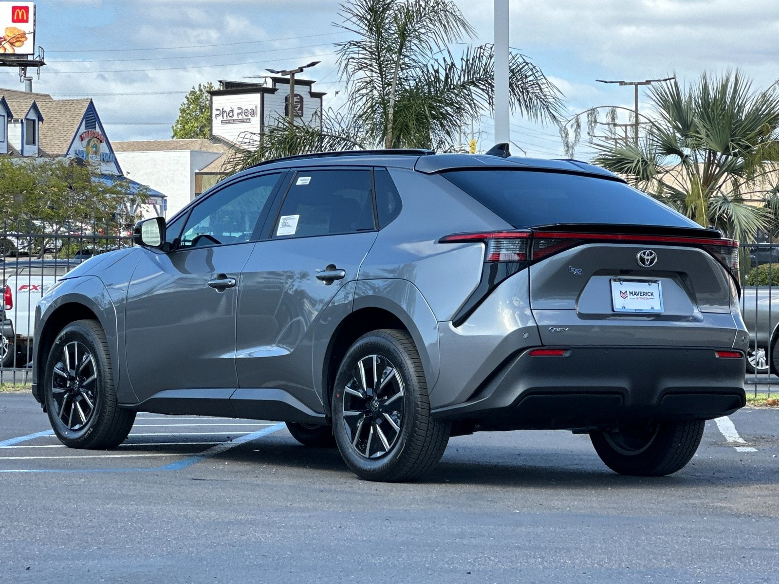 2026 Toyota bZ XLE Plus