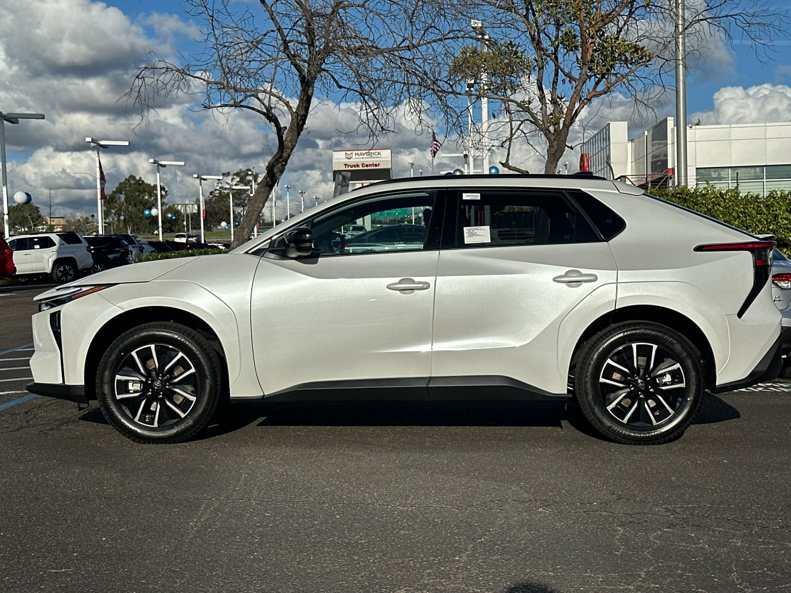 2026 Toyota bZ XLE Plus