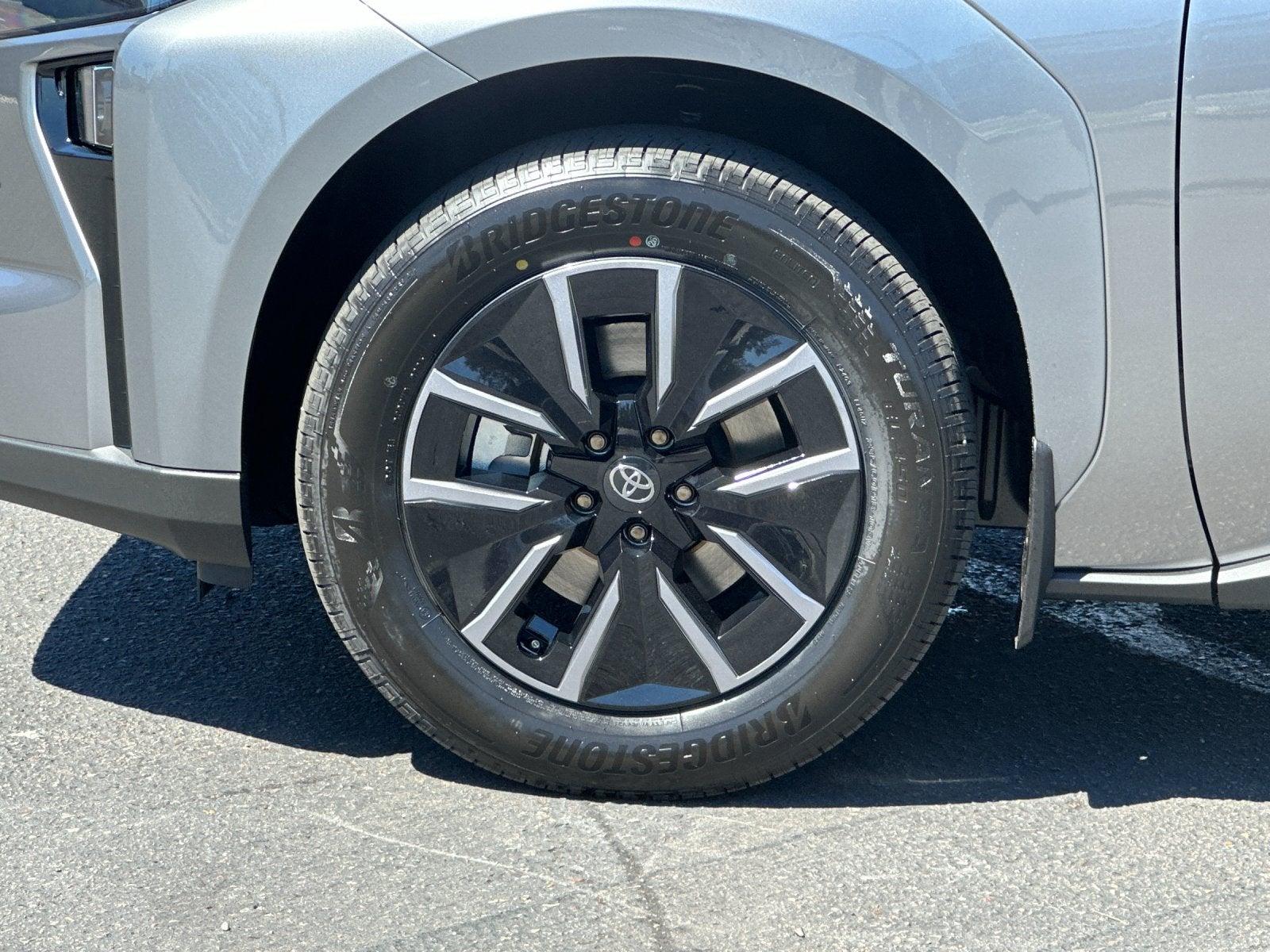 2026 Toyota bZ XLE Plus