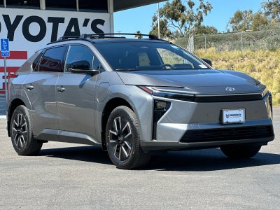2026 Toyota bZ XLE Plus