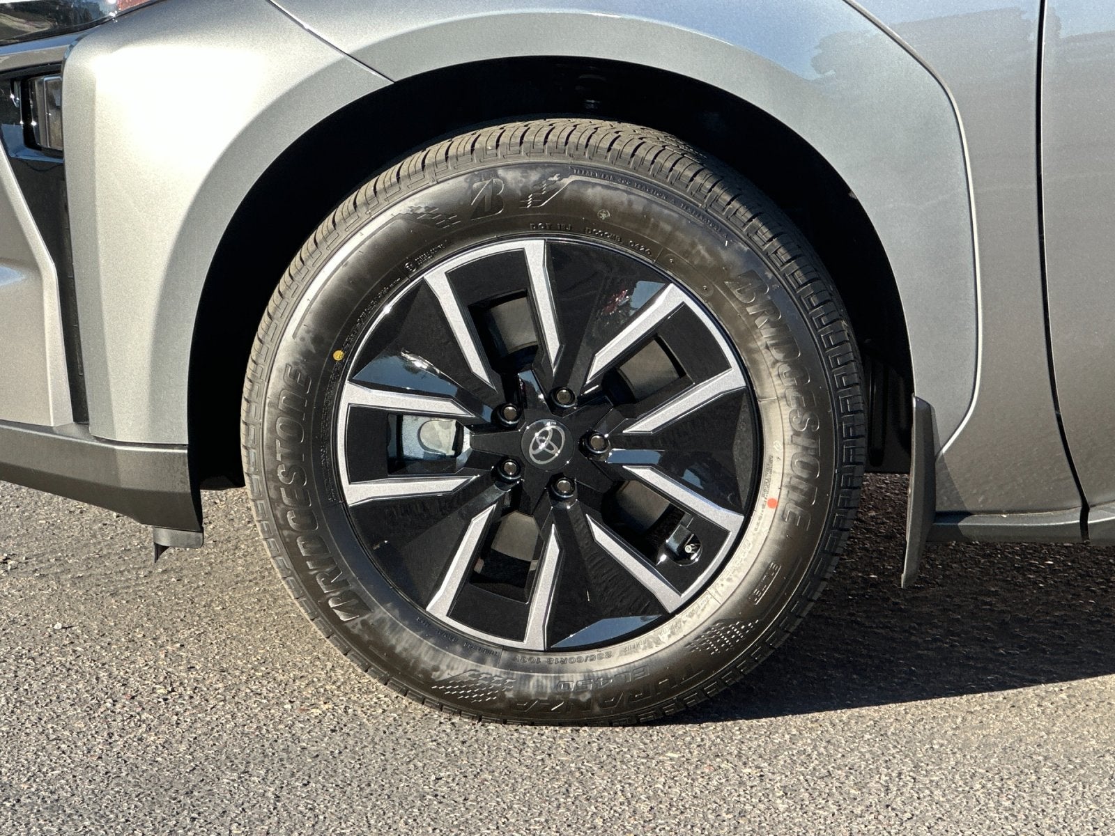 2026 Toyota bZ XLE Plus