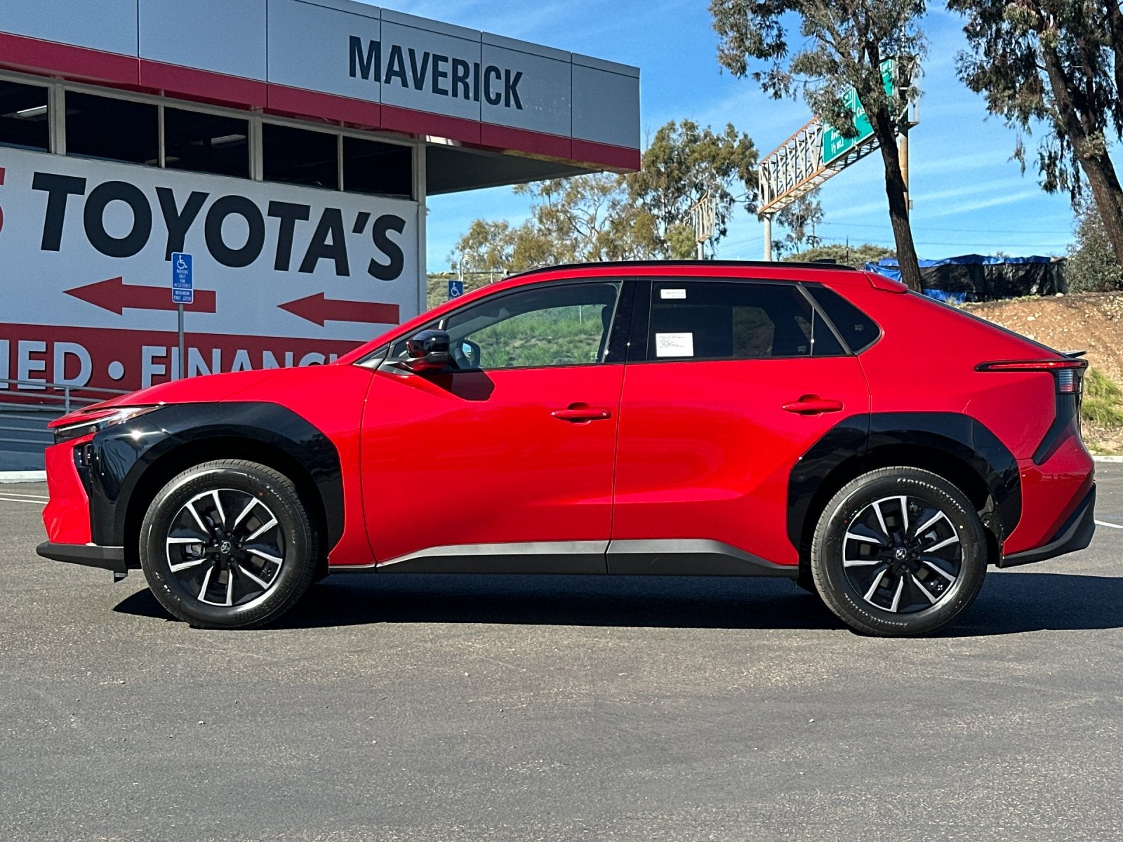 2026 Toyota bZ XLE Plus