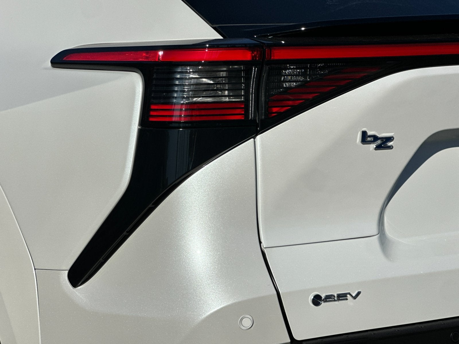 2026 Toyota bZ XLE Plus