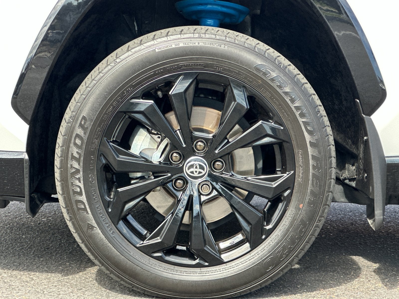 2025 Toyota RAV4 Hybrid XSE