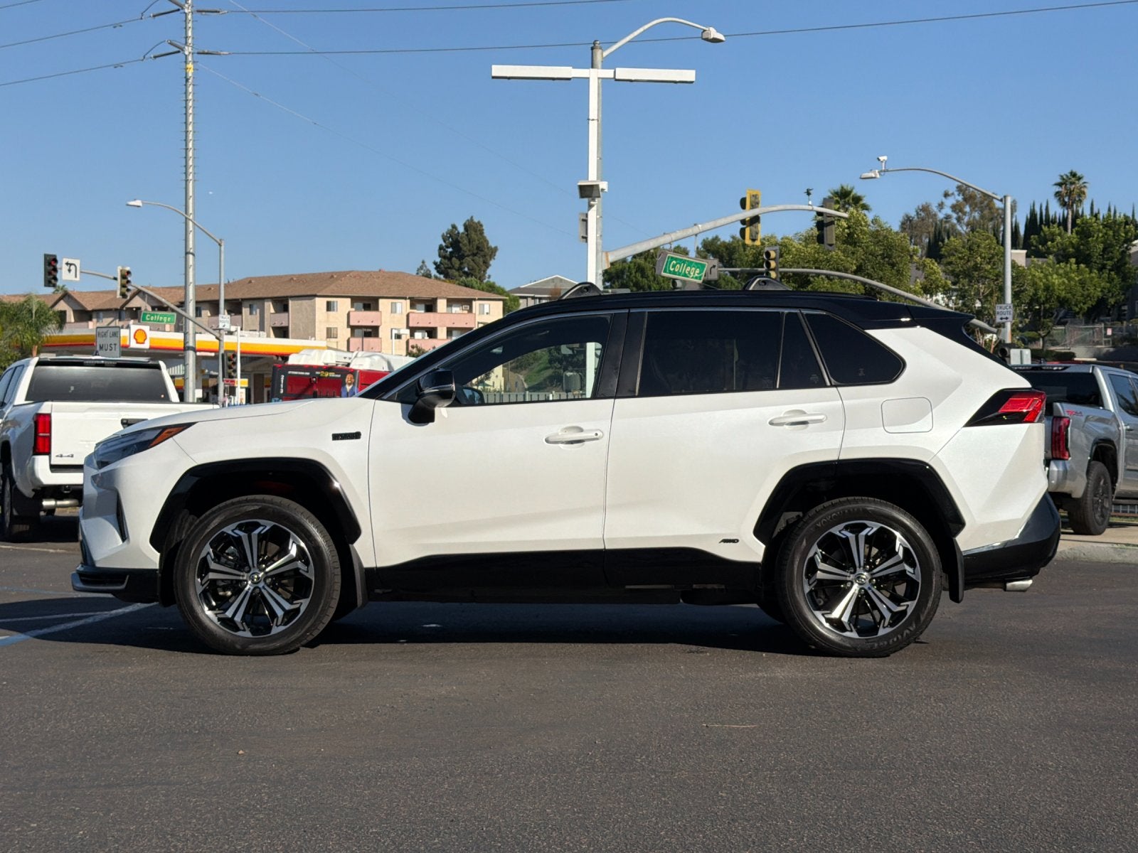 2024 Toyota RAV4 Prime XSE