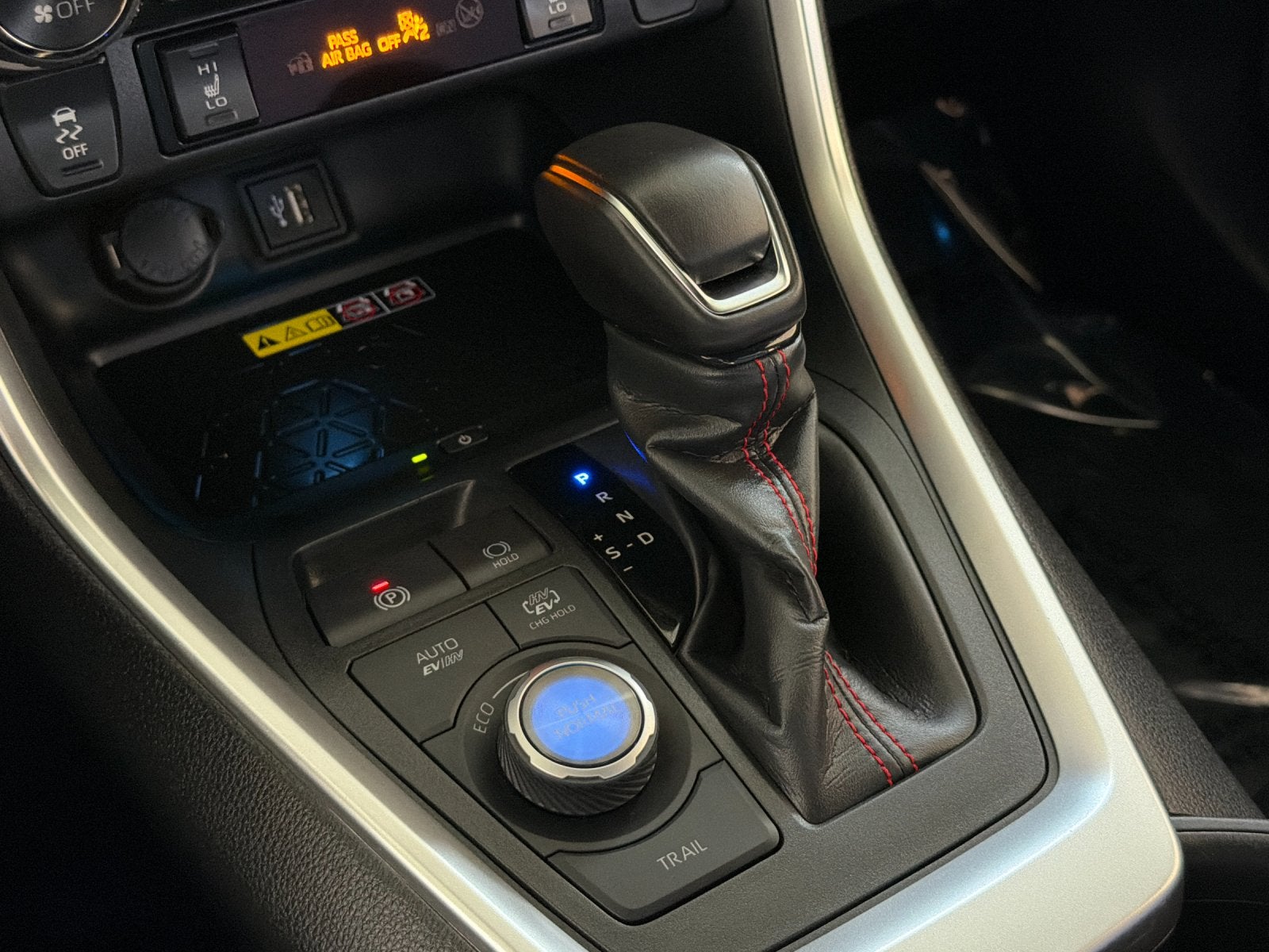 2024 Toyota RAV4 Prime XSE
