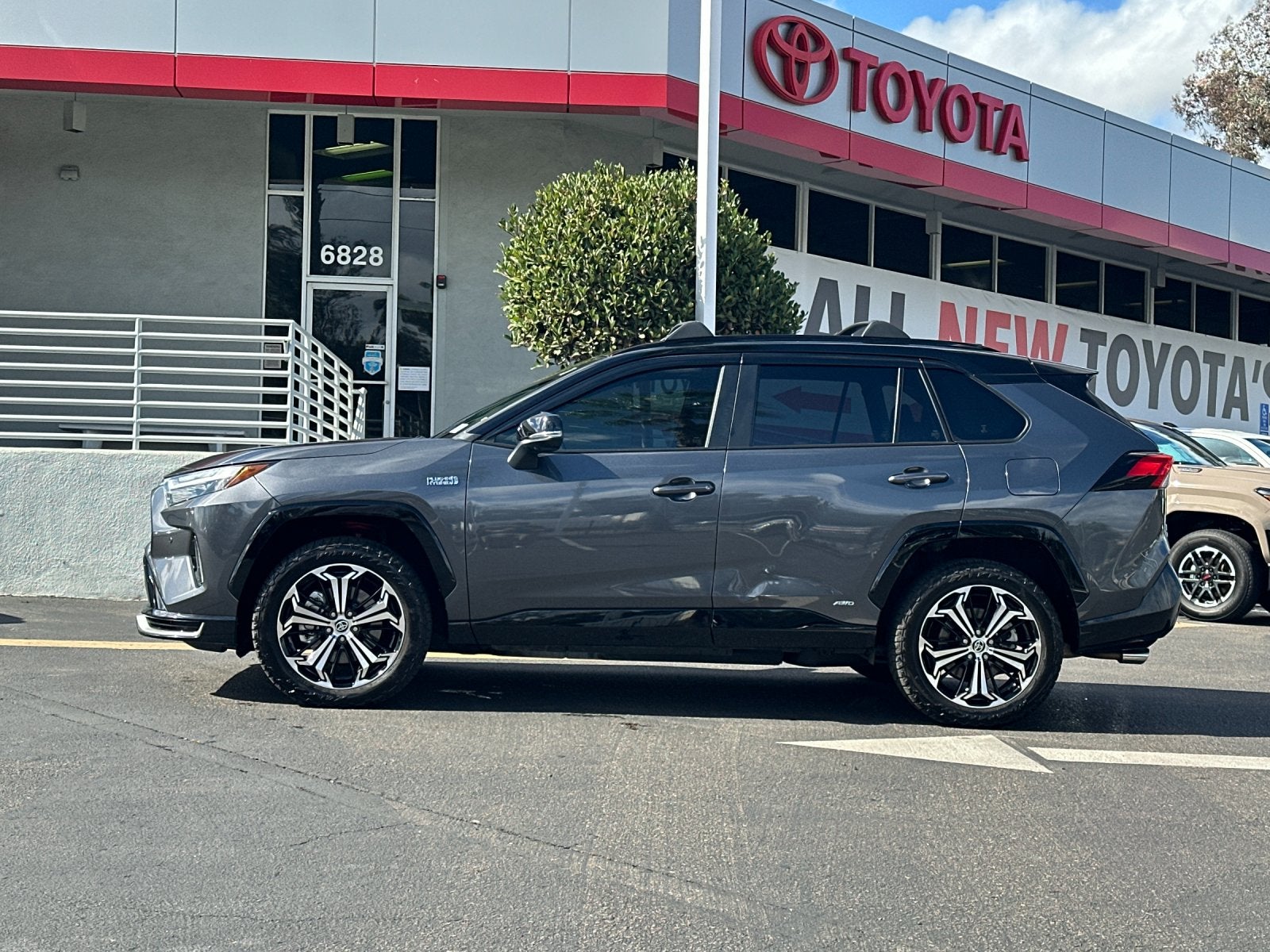 2024 Toyota RAV4 Prime XSE