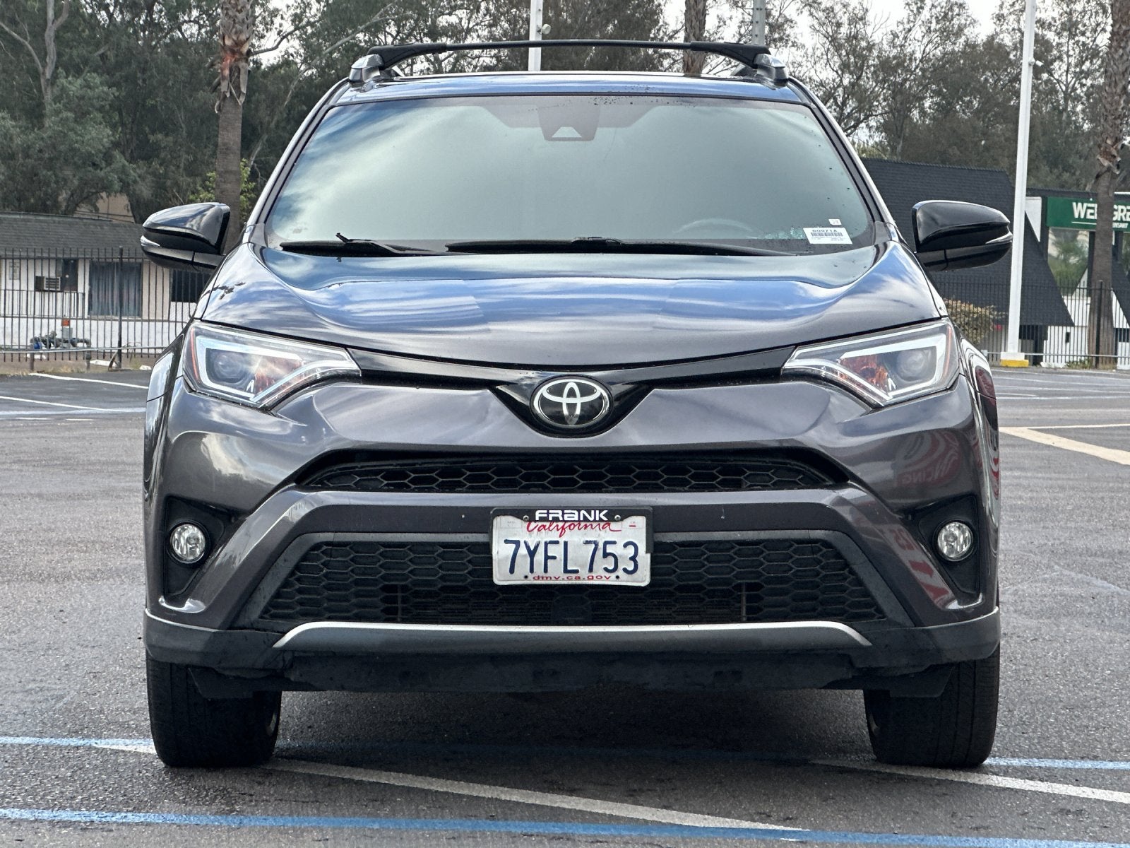2017 Toyota RAV4 SE