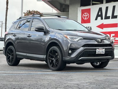 2017 Toyota RAV4 SE